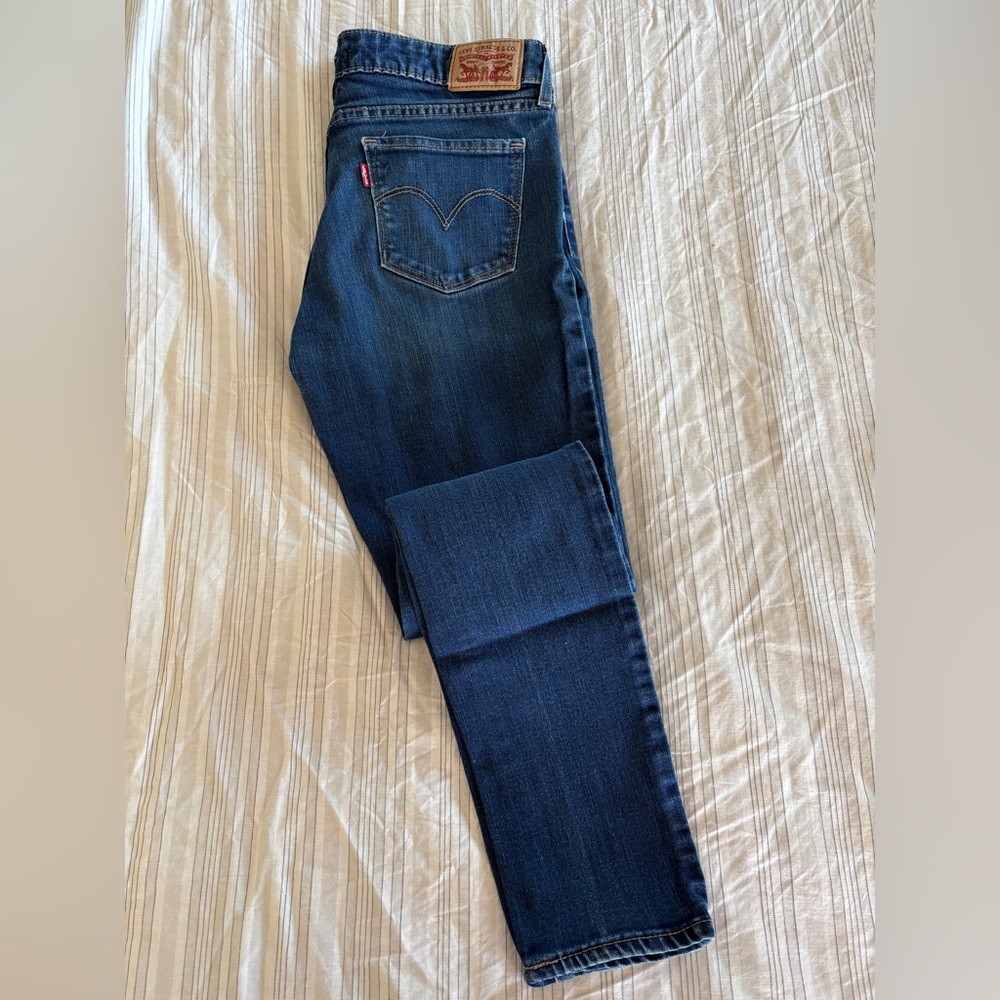Women’s Levi’s skinny jeans